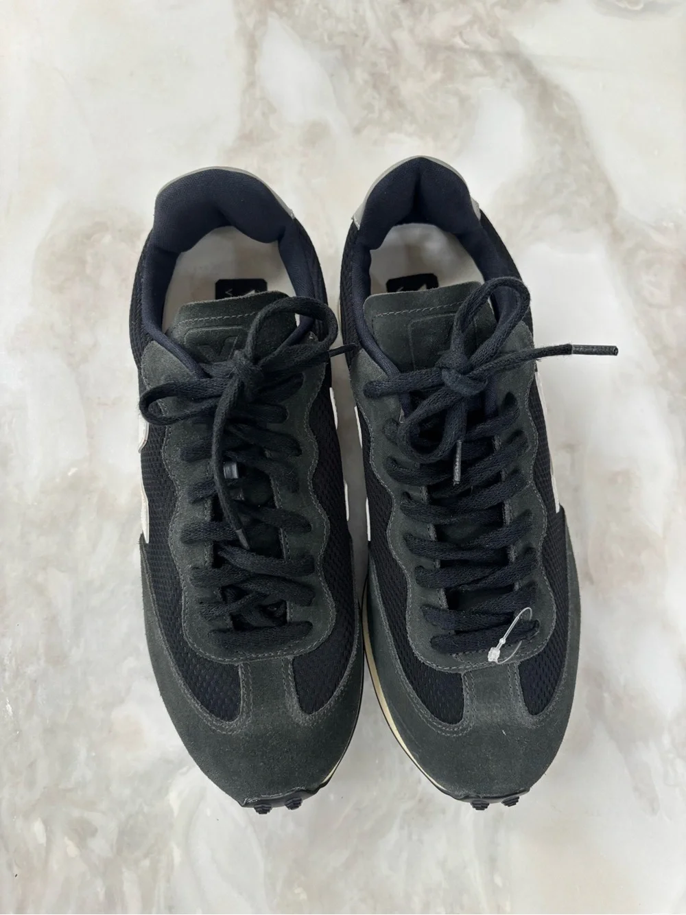 VEJA Rio Branco II Trainers Sneaker Men’s Size 10 EU 43 Black Gray